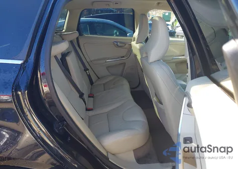 2013 Volvo Xc60 3.2 Premier из США, поврежденный, VIN YV4940DZ1D2419809